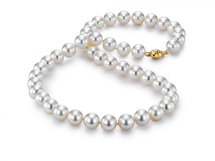 MASTOLONI - 18K Yellow Gold 9-9.5MM White Round "A" Quality Akoya Pearl Strand 18 Inches