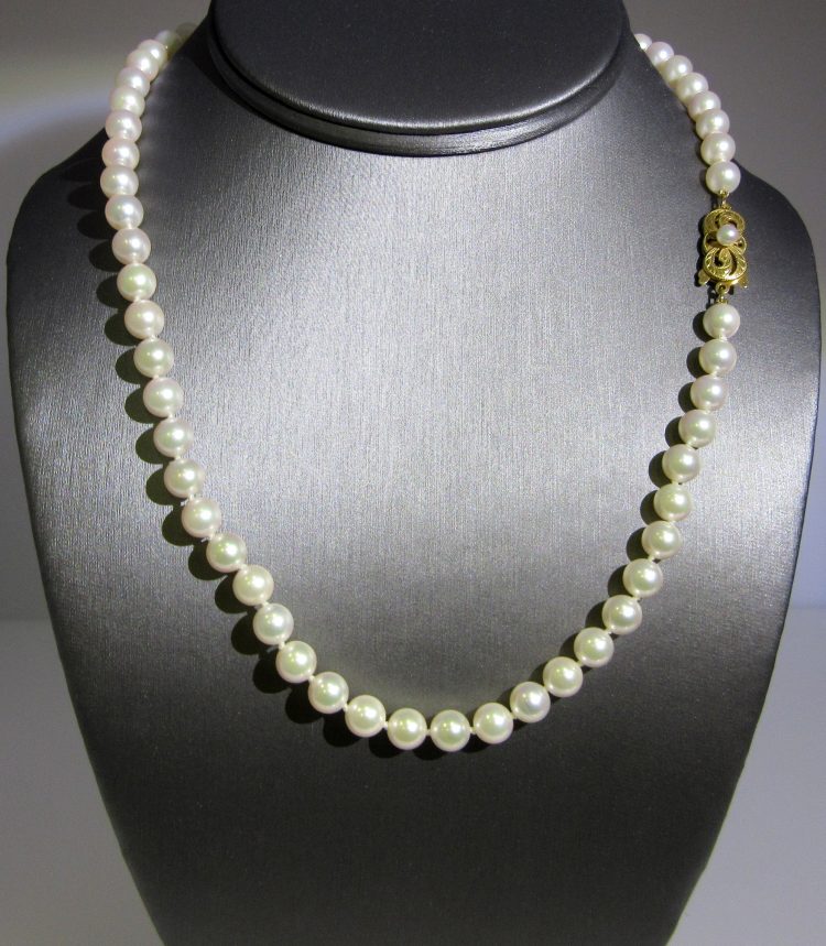 Japanese Akoya Pearl Necklace