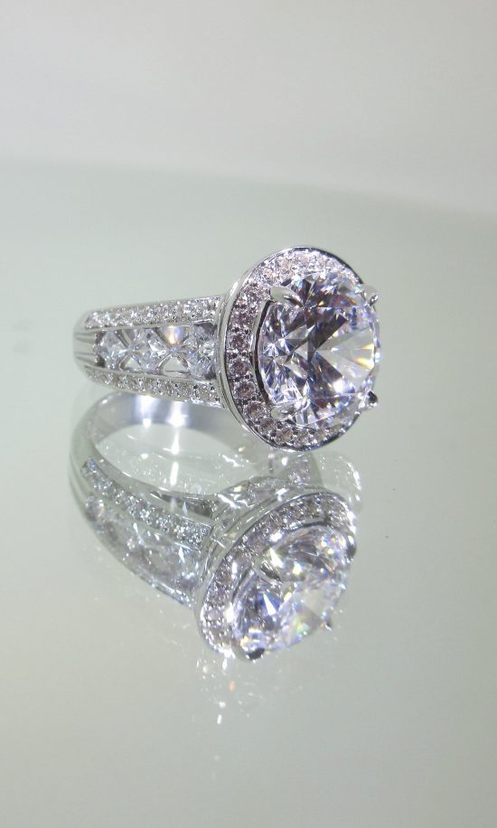 Diamond Ring Mounting