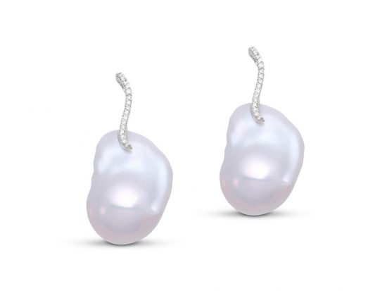 MASTOLONI - 18K White Gold 17-20MM White Baroque Freshwater Pearl Earring with 32 Diamonds 0.13 TCW