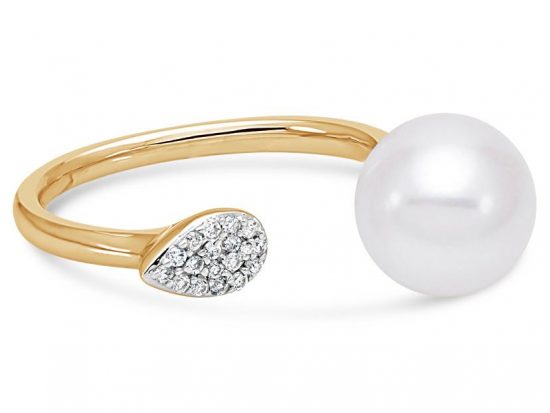 MASTOLONI - 18K Yellow Gold 9-9.5MM White Round Cultured Pearl Ring with 17 Diamonds 0.07 TCW