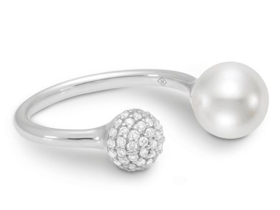 MASTOLONI - 18K White Gold 8-8.5MM White Round Cultured Pearl Ring with 49 Diamonds 0.25 TCW