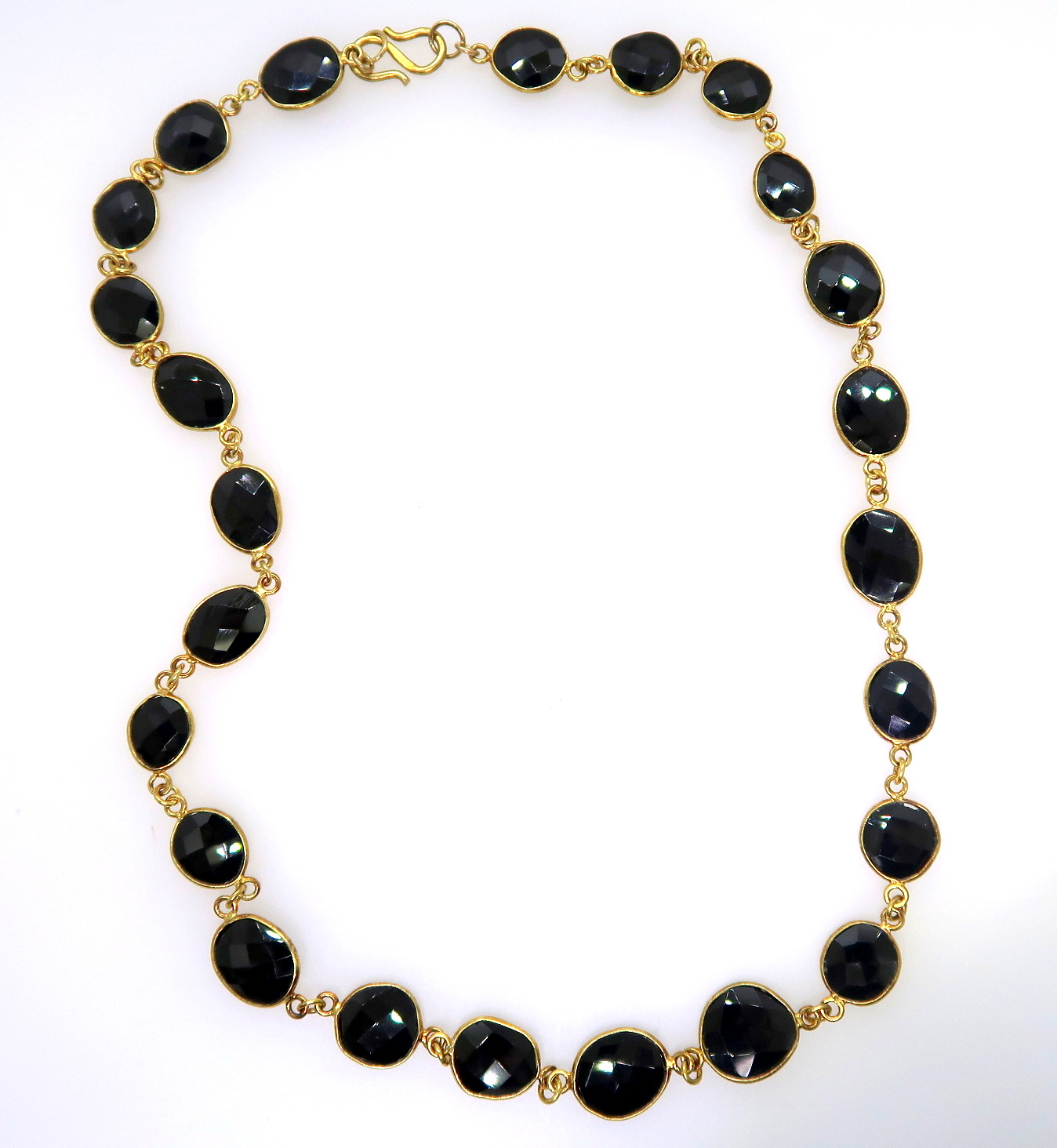 Black Bead Fashion Necklace